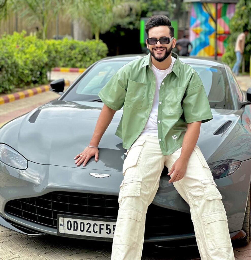 Abhishek Malhan Car